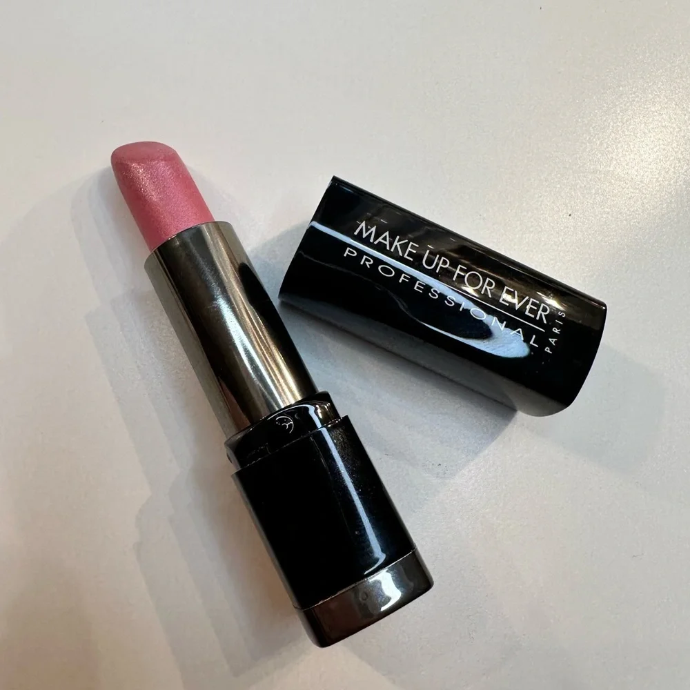 Makeup Forever Lipstick